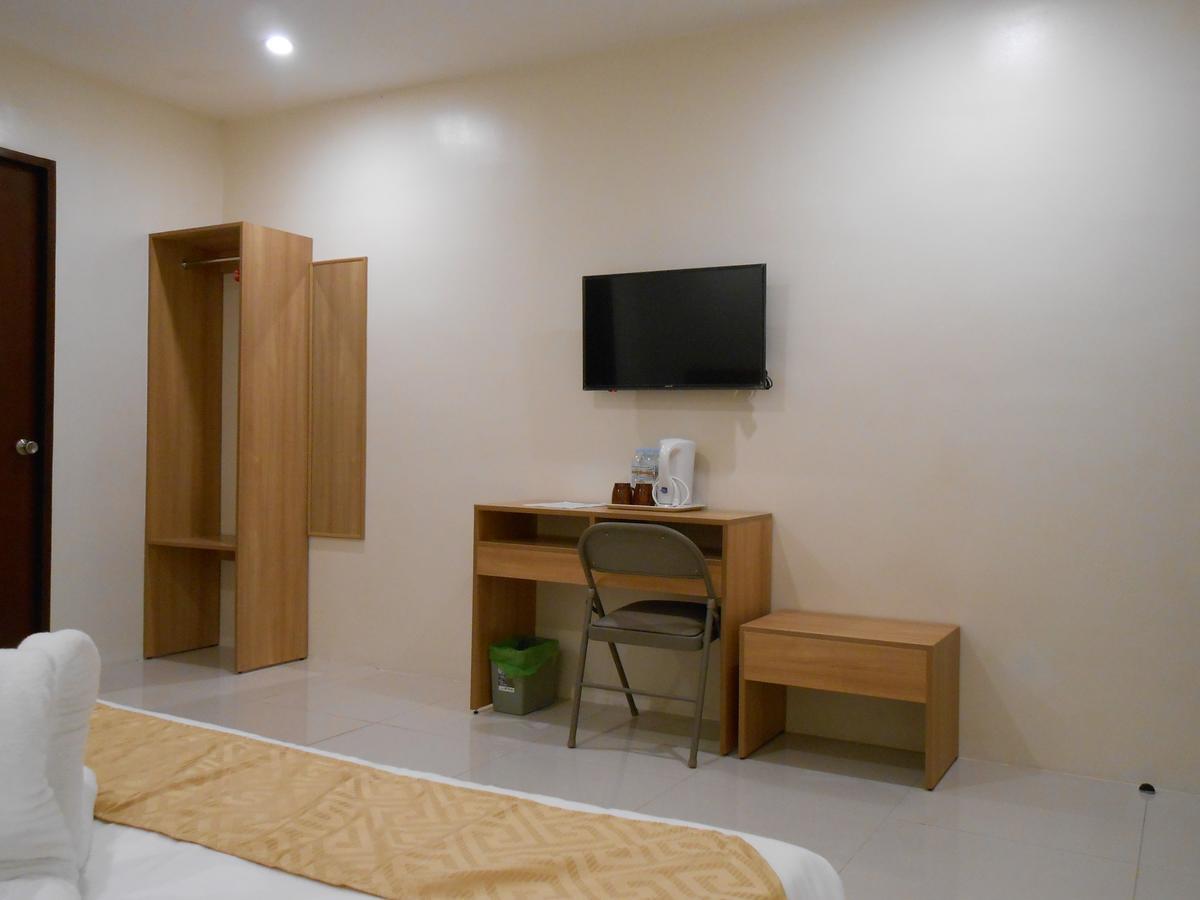 รูบลิน โฮเทล เซบู Hotel Cebu ภายนอก รูปภาพ