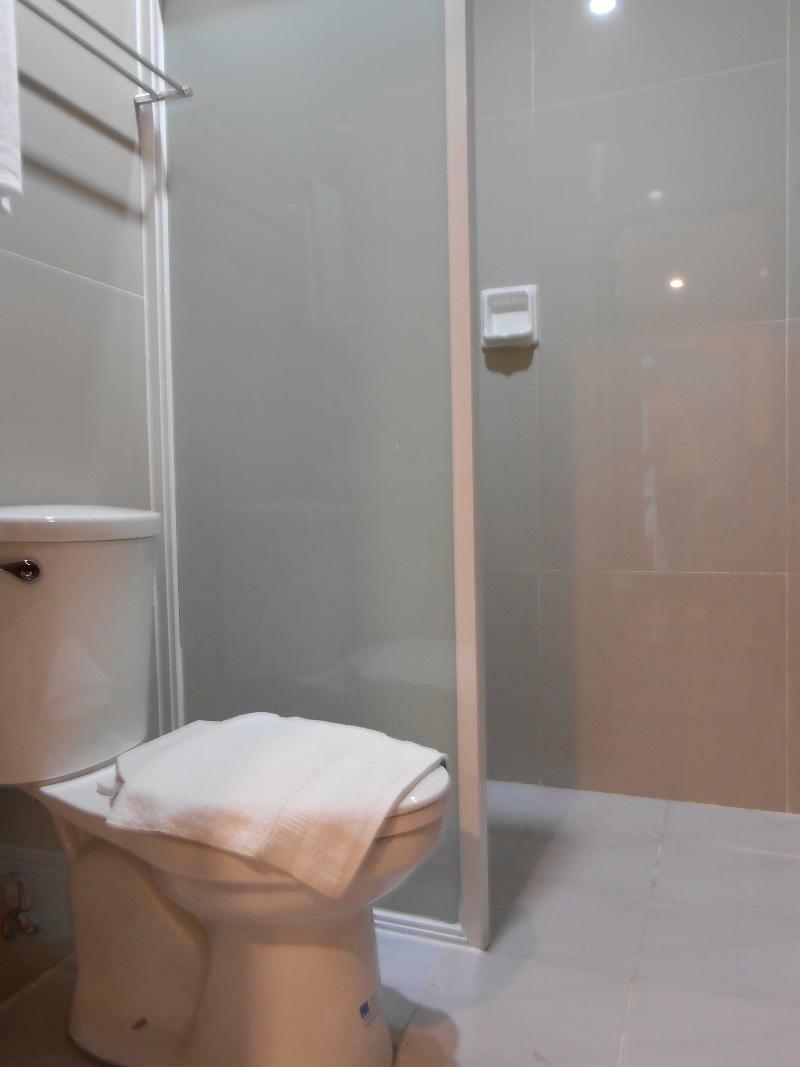 รูบลิน โฮเทล เซบู Hotel Cebu ภายนอก รูปภาพ